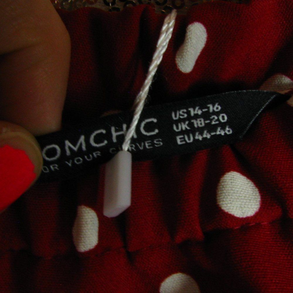 NWT BloomChic Red and White Polkadot Dress - Picture 9 of 11
